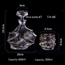 Load image into Gallery viewer, Modern Crystal Wine Glasses &amp; Decanter
